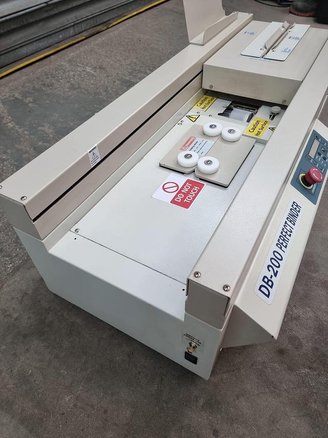 Used Duplo DB-200 Perfect binder book binding glue