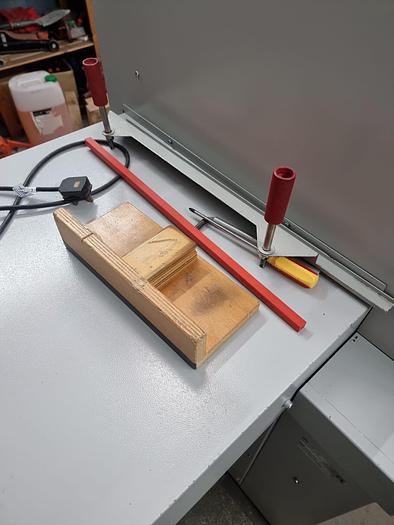 Used EBA 551 paper guillotine digital for printers