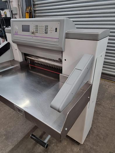 Used Polar 66 paper guillotine digital