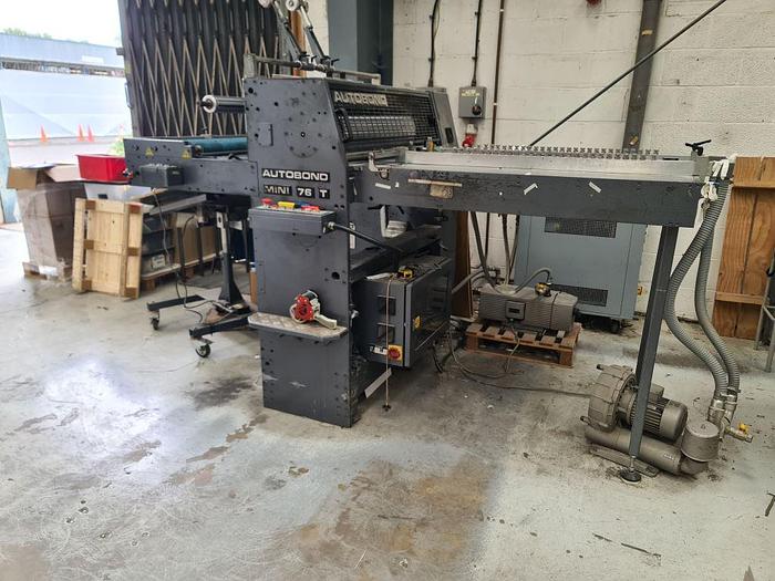 Used 2010 AUTOBOND MINI 76T Thermal Laminator, Sheet Size 76 x 102cm, Suction Wheel Feeder, Single Sided, Film Unwind, Tool Temp Heat Exchanger, Auto Sheeter, Jogger Delivery