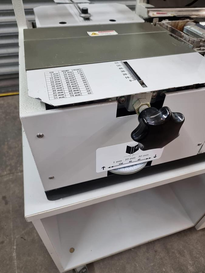 Used morgana kb2000 perfect binder for booklets 