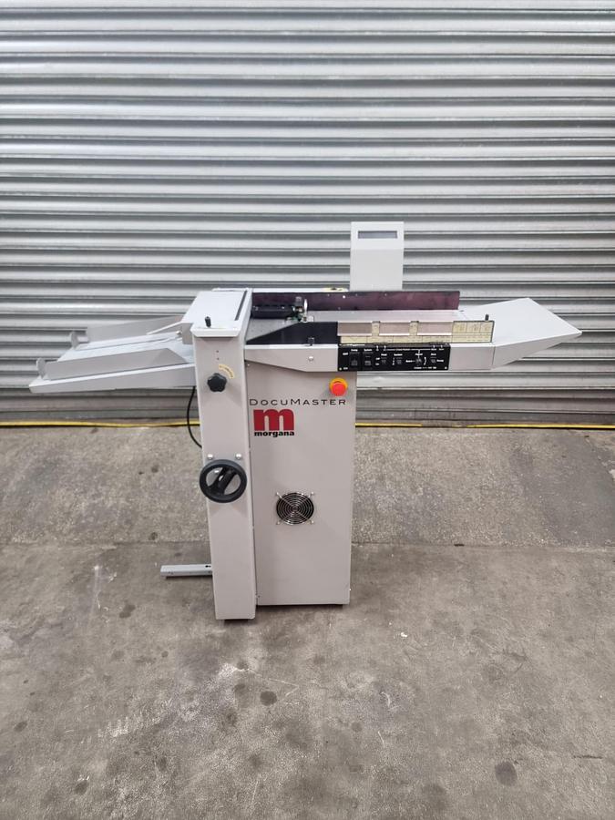 Used Morgana Autocreaser crease and perf for printing