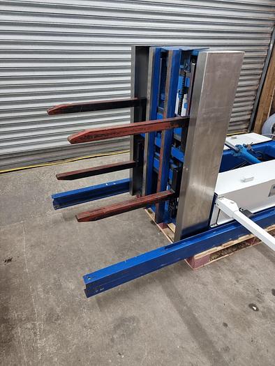 Used Rotek 900p paper pile turner