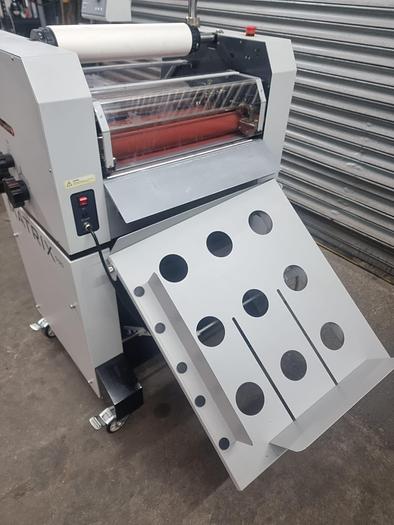 Used matrix 530 laminator for printing