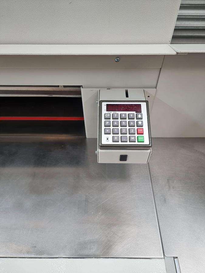 Used EBA 551 Paper Guillotine hydraulic