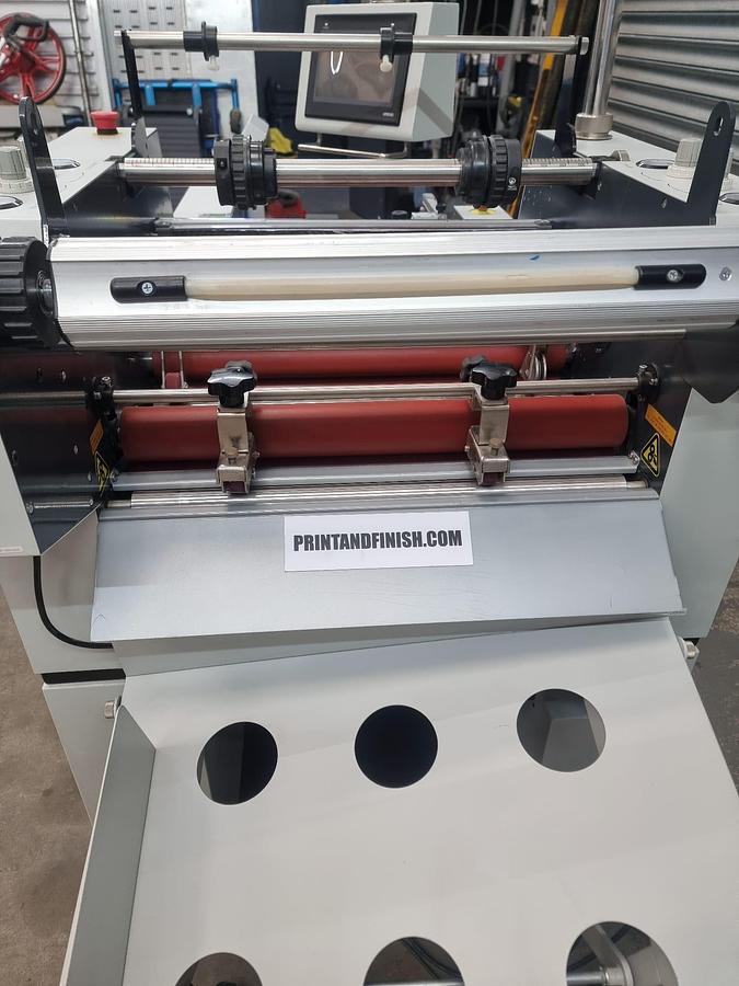 Used matrix 530 s Laminater foil Automatic omni feeder , top of the range