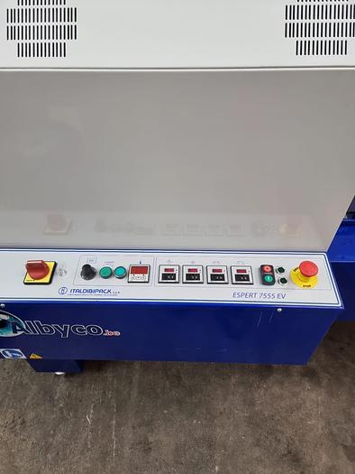 Used SEMIAUTOMATIC SHRINK WRAPPER FOR WRAPPING LARGE ITEMS, PLASTIC WRAP 