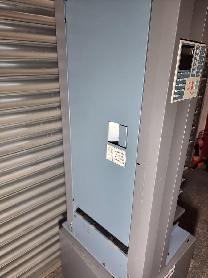 Used Duplo dfc 12 station paper collator