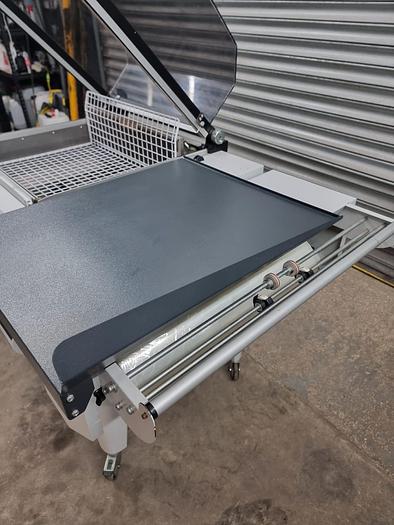 Used Minipack RP-55  chamber machine shrink wrap