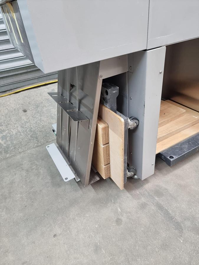 Used Horizon HOF-30 Digital Feeder The digital feeder