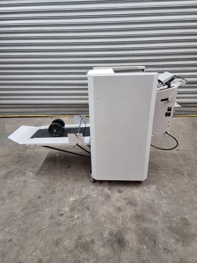Used KAS 3000 booklet maker hand feed
