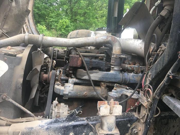 Used 2000 Mack MR688S