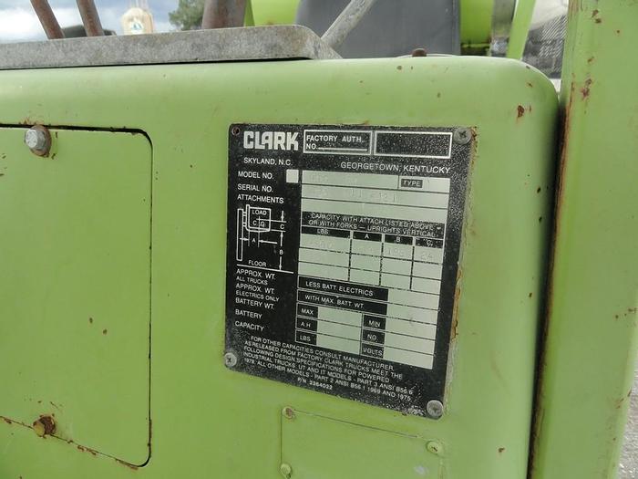 Used Clark Forklift - 15121