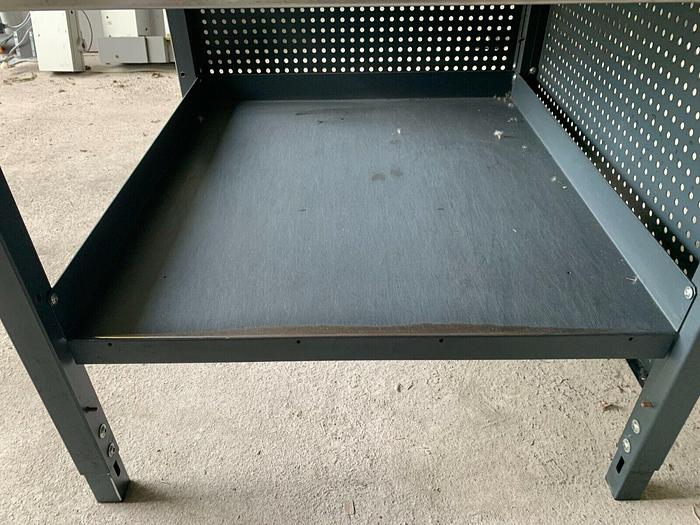 Used Stainless steel table, 77 x 75 x 68,5-86cm, height adjustable , workshop