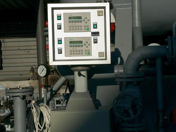 D'occasion Stérilisateur - autoclave - 2 x 3 paniers chacun avec un réservoir d'eau supérieur - WAA 22 avec nouvelle vanne et nouvel automatisme