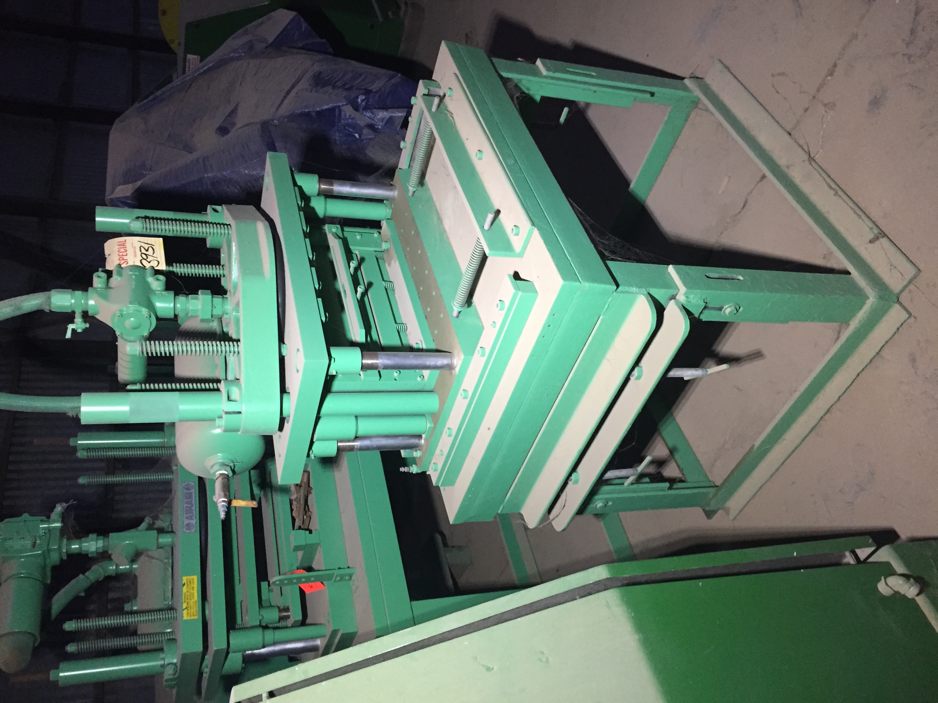 Used 7 Ton Airam 2 Post Cut-Off Press