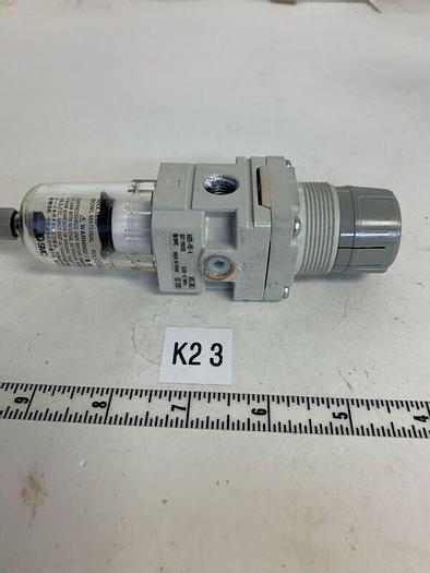 Used SMC AW20-F02-A Regulator/Filt