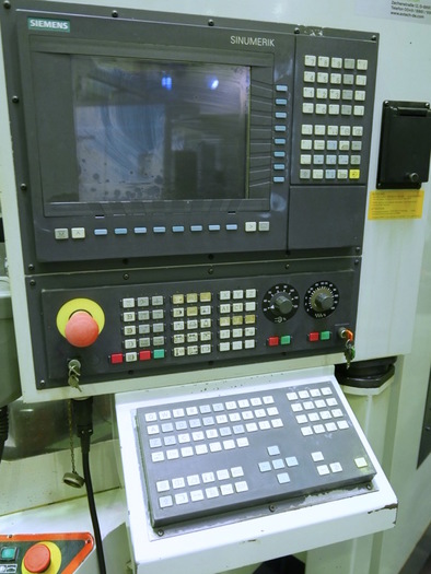 Used CNC machining center Spinner MC 1020