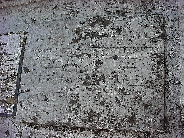 Used 1,325 GALLON STAINLESS FABRICATION TANK – S/S – JACKETED (#9733)