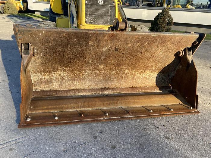 Usato 2006 NEW HOLLAND LB110 B 4PT