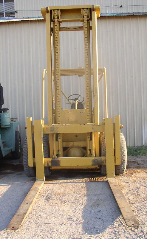 Used 20,000 lb. Yale Forklift; Pneumatic Tires; V-8 Gas/Propane Engine