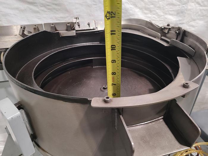 Used  Draft - Mid - West Feeder Rodix Feeder Cube Plus Series