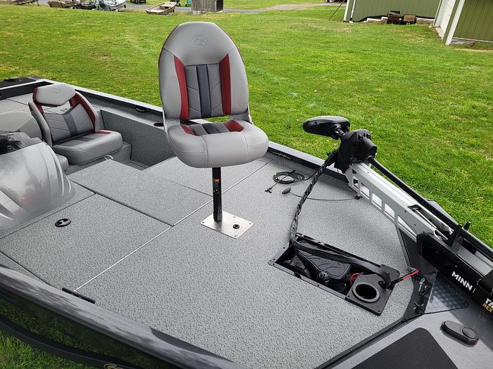 2022 G3 Sportsman 1710 (Charcoal/Red)