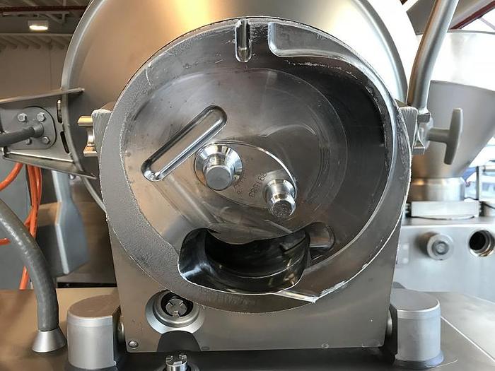 Gebraucht Handtmann VF 608 Vacuum Filling Machine, refurbished