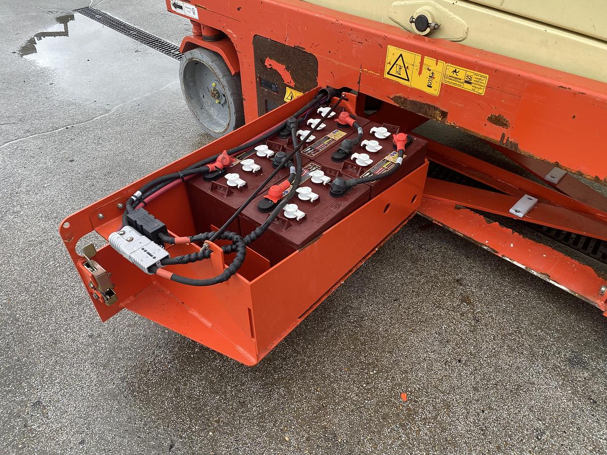 Gebruikt 2018 LGMG AS0608, Schaar hoogwerker, 8 meter