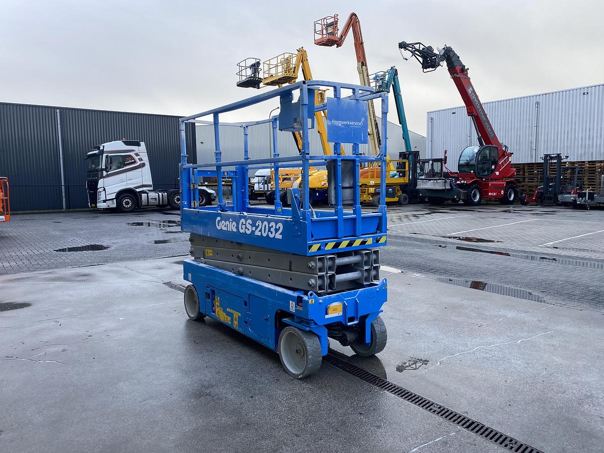 Gebruikt Genie GS2032, Schaarhoogwerker, 8 meter