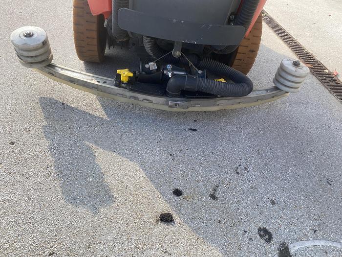 Gebruikt Hako Hakomatic B750R, Schrobmachine