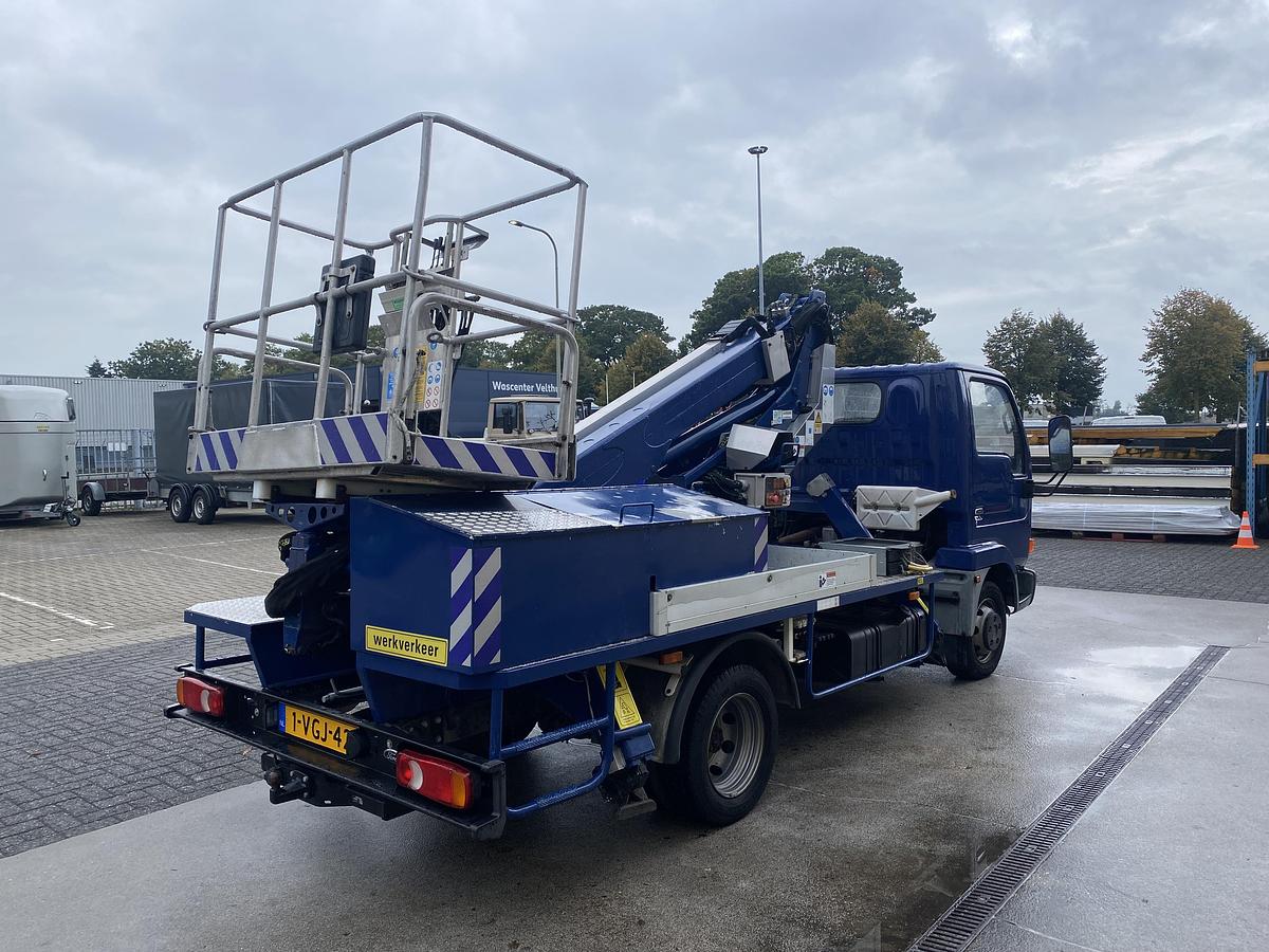 Gebruikt 2002 Oil & Steel Scorpion 130, Autohoogwerker, 13 meter