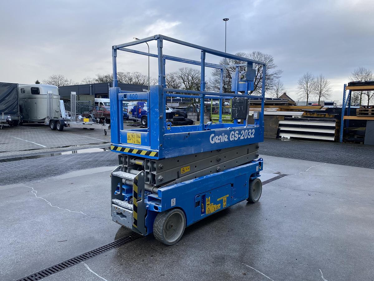 Gebruikt Genie GS2032, Schaarhoogwerker, 8 meter