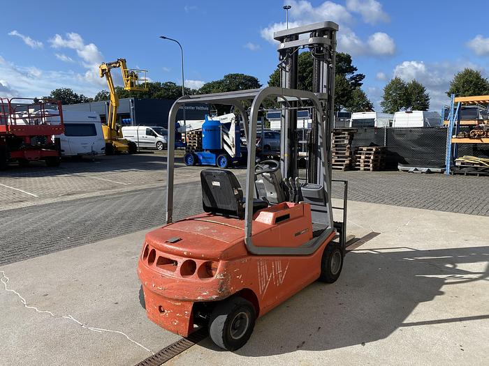 Gebruikt 1999 BT CBE 2.0F, Heftruck, Elektro, 620 cm.