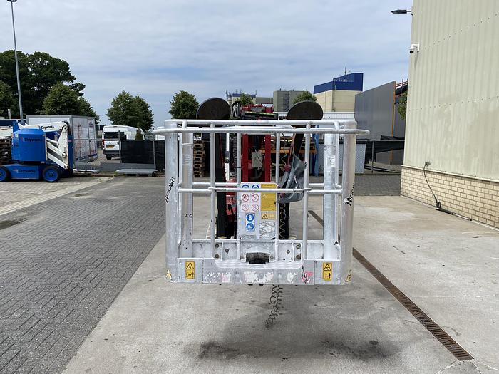 Gebruikt 2010 Hinowa LightLift 23.12, Spin, Hoogwerker