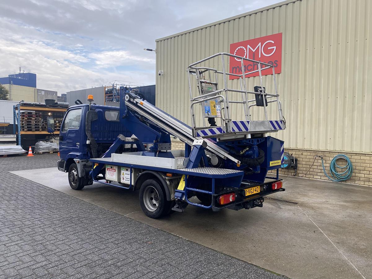 Gebruikt 2002 Oil & Steel Scorpion 130, Autohoogwerker, 13 meter