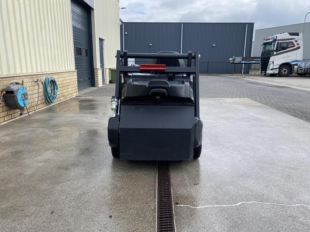 Gebruikt 2015 Karcher KM 105/110 R Bp, Veegmachine, hoogkieper