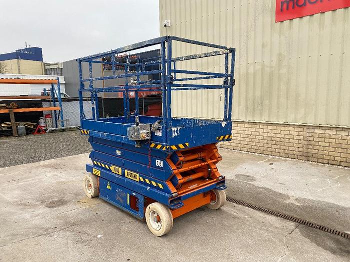 Gebruikt SkyJack SJ III 4626, schaarhoogwerker, 10 meter