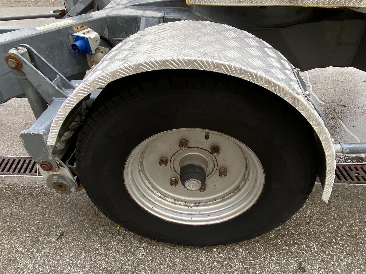 Gebruikt 1999 Omme 2100 EBZ, Aanhanger Hoogwerker, 21 meter