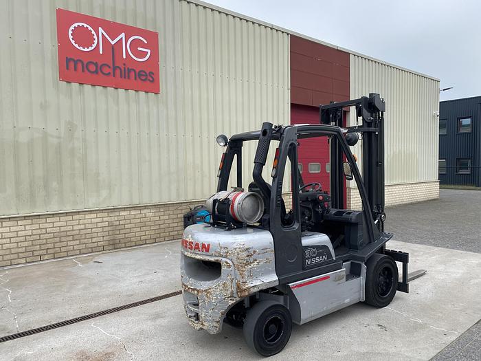 Gebruikt 2010 Nissan Heftruck, 3 ton