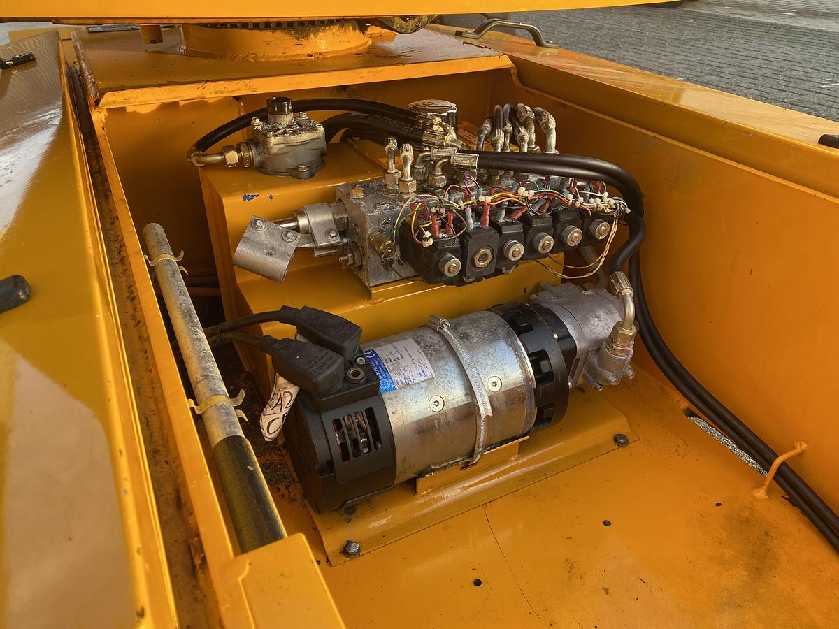 Gebruikt 1999 UpRight AB38, Hoogwerker, 13,5 meter