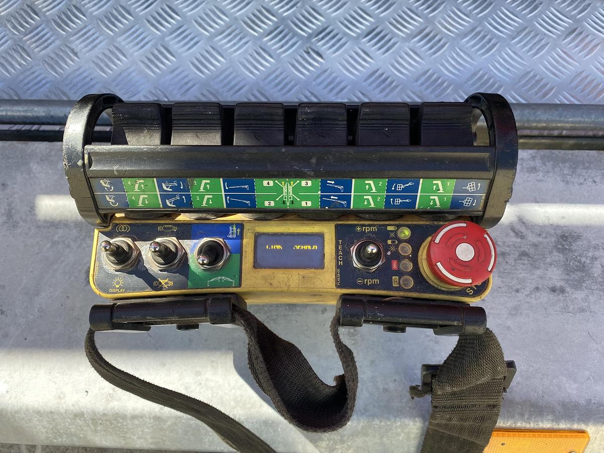 Gebruikt 2012 Platform Basket Spider 22.10, Spin hoogwerker met aanhangwagen