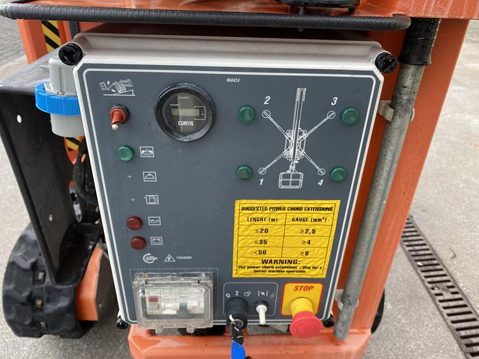 Gebruikt 2015 Easylift R160, Spin hoogwerker, 16 meter