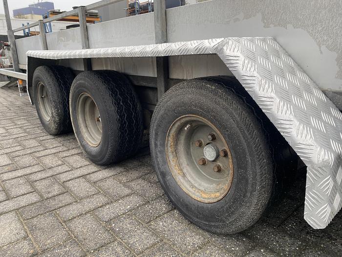 Gebruikt 2002 Weijer Aanhangwagen, 3500 kg. 5 meter, 3 Asser.