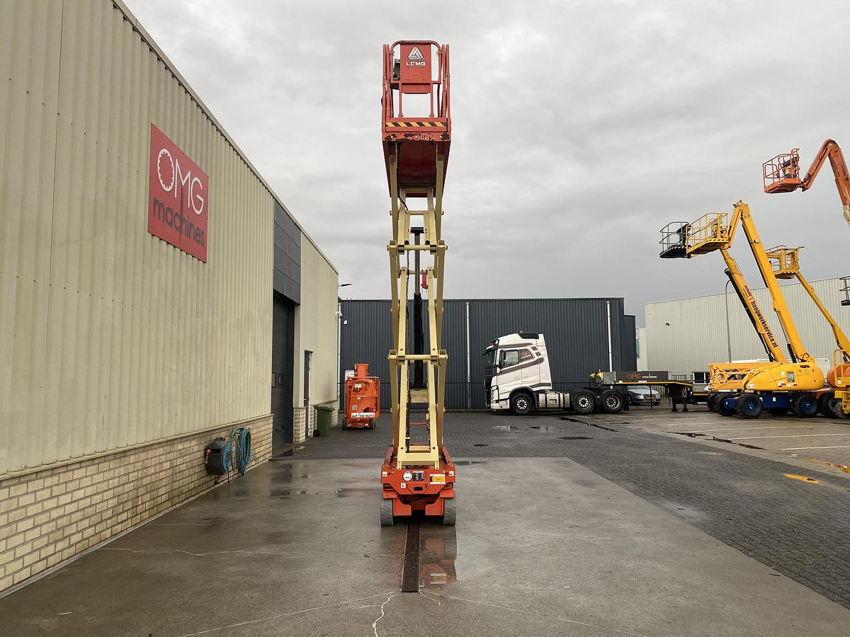 Gebruikt 2018 LGMG AS0608, Schaar hoogwerker, 8 meter