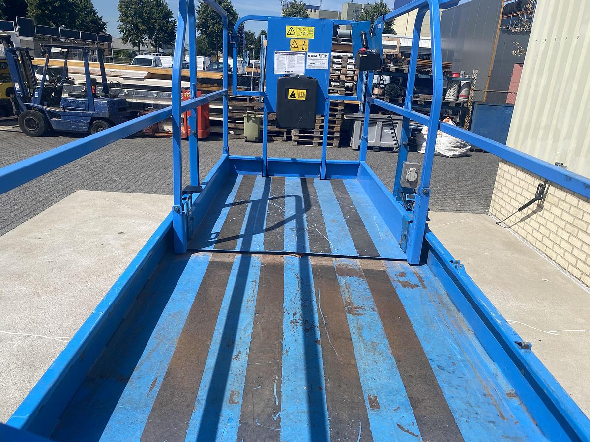 Gebruikt 2015 Genie GS2646, Schaar hoogwerker, 10 meter