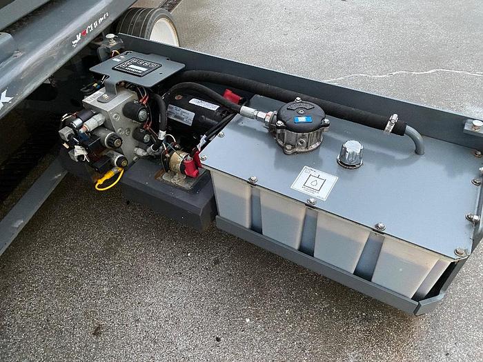 Gebruikt SkyJack SJ 4726, Schaar hoogwerker, 10 meter