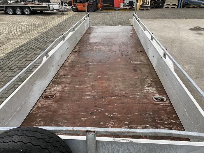 Gebruikt 2002 Weijer Aanhangwagen, 3500 kg. 5 meter, 3 Asser.