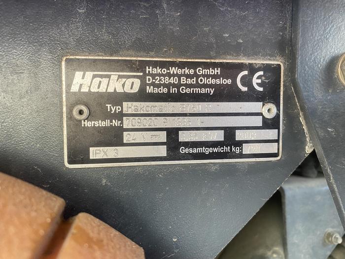 Gebruikt Hako Hakomatic B750R, Schrobmachine