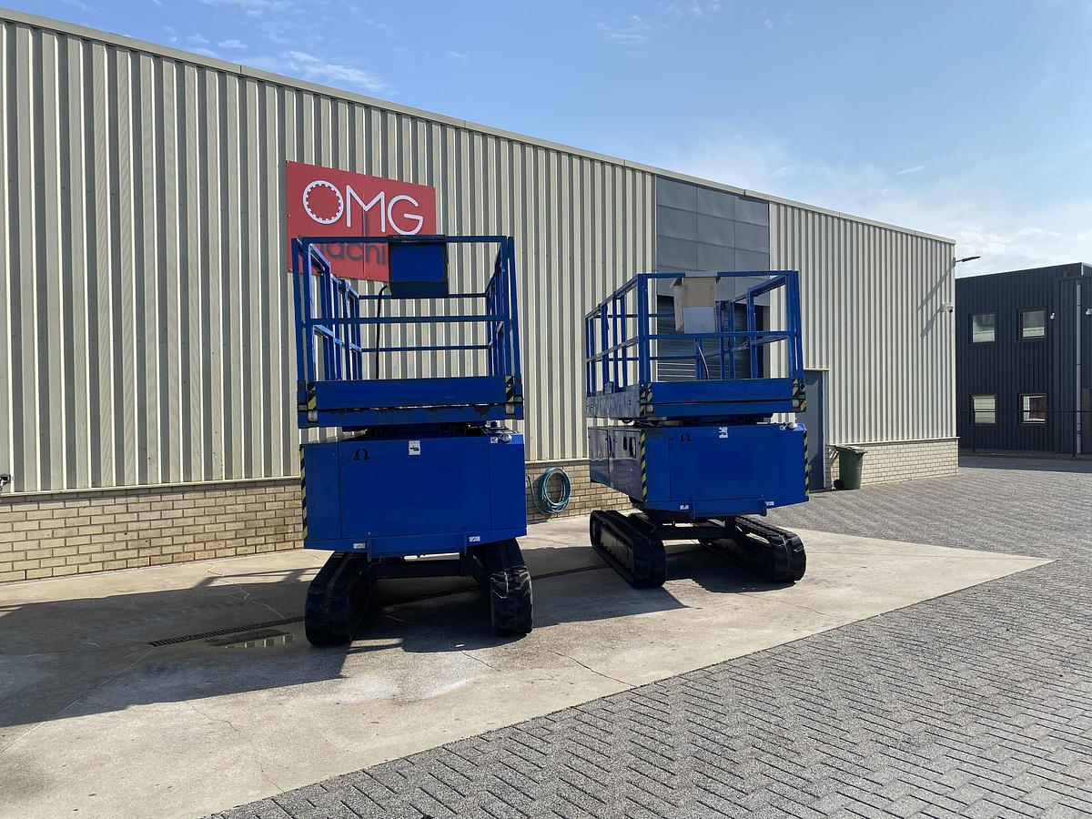 Gebruikt 2008 Omega Platforms TS105-500, Rups schaarhoogwerker